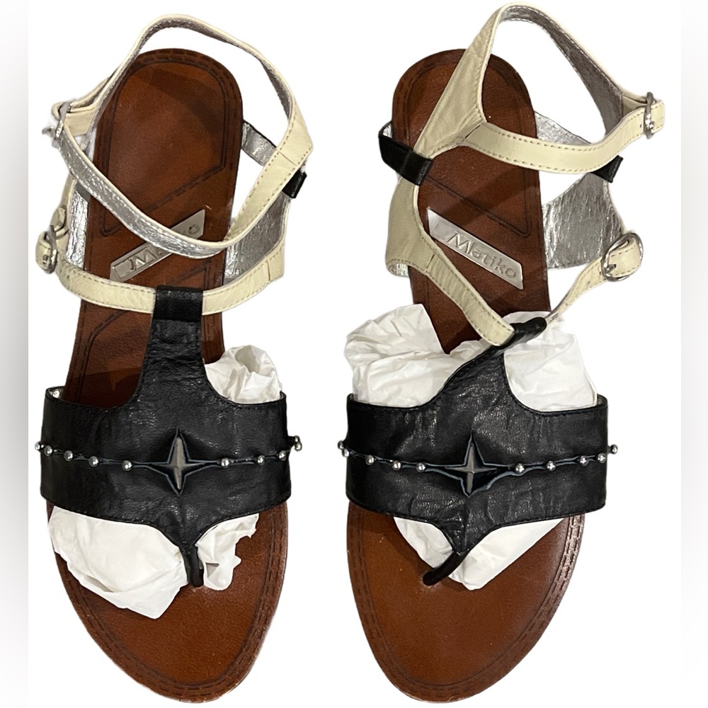 Matiko Women’s Black and Cream Leather Women's Sandals with Silver Studs